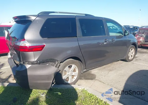 2017 Toyota Sienna Le 8 Passenger из США, поврежденный, VIN 5TDKZ3DC7HS842766